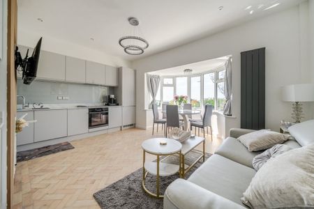 2 bedroom bungalow to rent - Photo 2