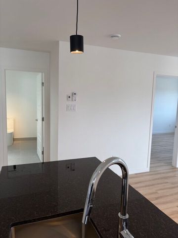 546 Rue Saint-Michel, Sherbrooke, (Vacant) QC J1E 2L1 - Photo 3