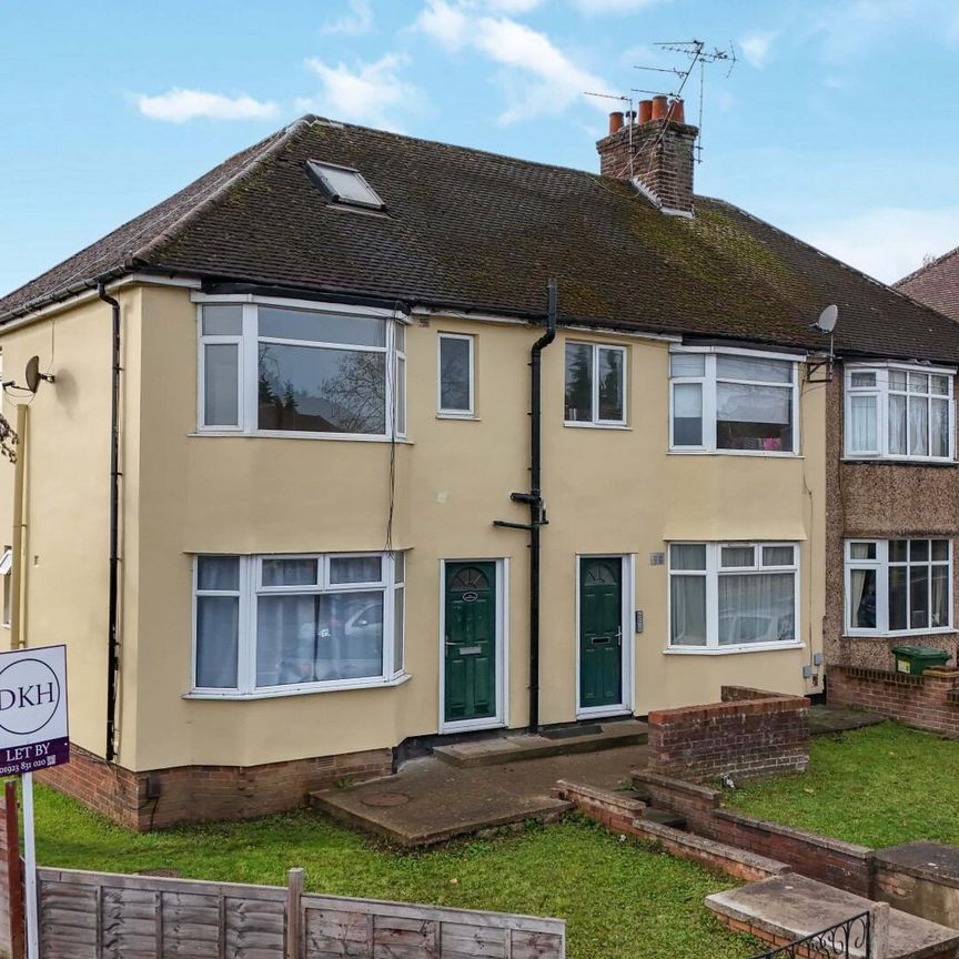 Balmoral Road, Watford, Hertfordshire, WD24 - Photo 1