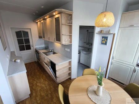 Pronájem bytu 3+1 s lodžií na Schweitzerově ul. v Olomouci - Photo 2