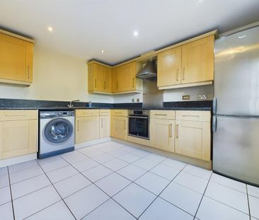 2 bedroom apartment to rent - Photo 3