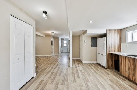 Appartement à louer - Laval (Chomedey) (Place Renaud) - Photo 5