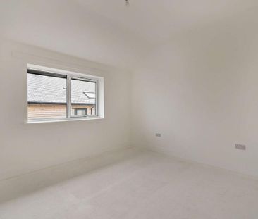 2 bedroom bungalow to rent - Photo 2