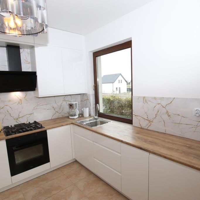 DOM na WYNAJEM - Zdjęcie 1