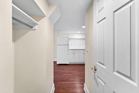 For Lease - 4747 Cookman Crescent Unit# LOWER, Niagara Falls, Ontario - Photo 3