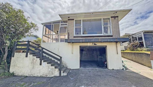 CASTLECLIFF - 3 BEDROOMS - Photo 1