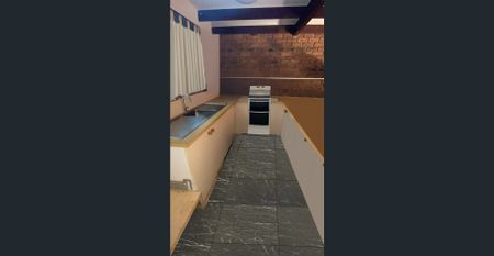 Double brick 2 Story Home - Photo 4