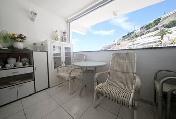 Puerto Rico, Canary Islands 35130