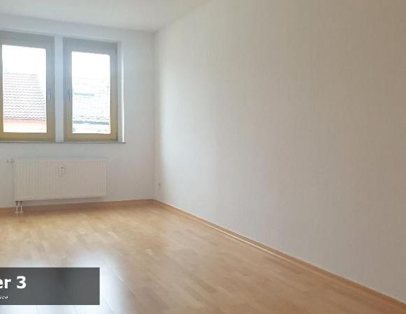 4 Zimmer Dachgeschoss Wohnung mit Balkon und Tageslichtbad - Photo 1