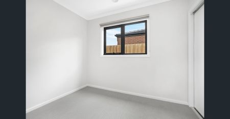 Brand New Home in Lara – Prime Location & Modern Comfort - Photo 3