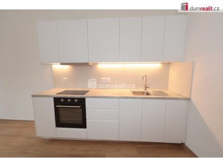Pronájem bytu 2+kk 57 m² - Фото 4