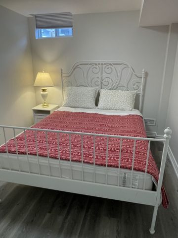 For Lease - 22 Chippingwood Manor Unit# Basement, Aurora, Ontario - Photo 4