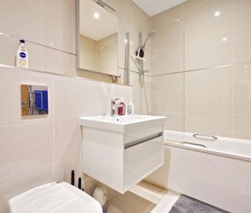 1 bedroom flat to rent - Photo 6