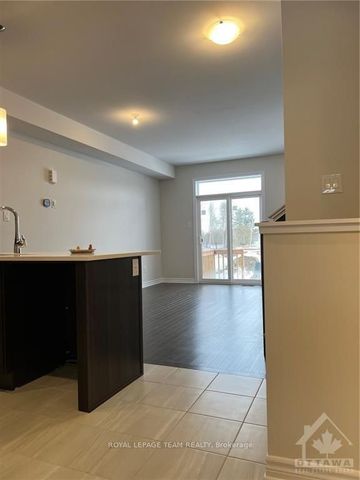 For Lease - 104 Patchell Place, North Grenville, Ontario - Photo 3