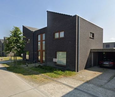 Energiezuinige woning met tuin en carport - Photo 1