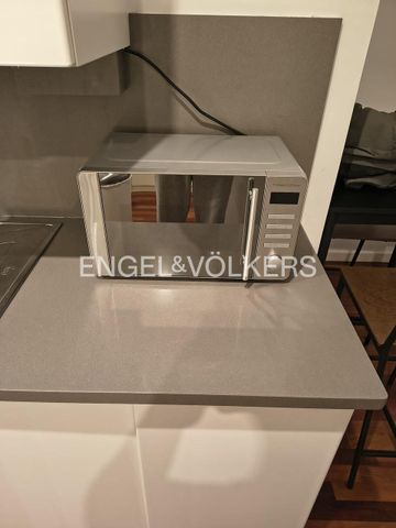 Apartamento de alquiler en Virgen del Cortijo - Manoteras - Photo 2