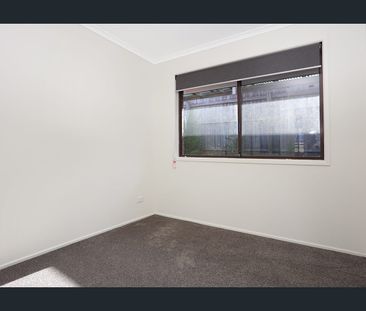 Recently renovated Townhouse. - Photo 5