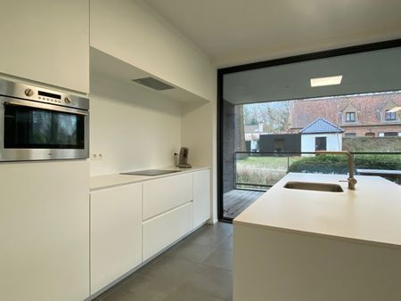 Bijzonder energiezuinig appartement met drie slaapkamers, leefterras en autostandplaats. - Foto 4