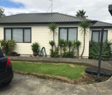 What a Honey - Photo 2