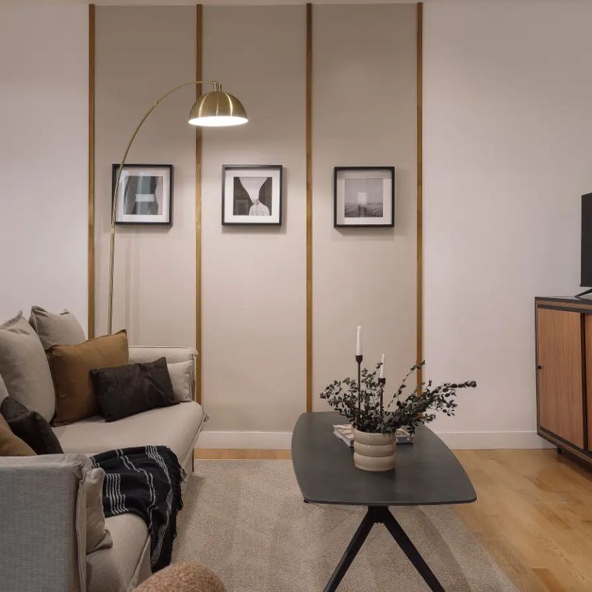 1-bedroom apartment for rent in Almagro, Madrid - Foto 1