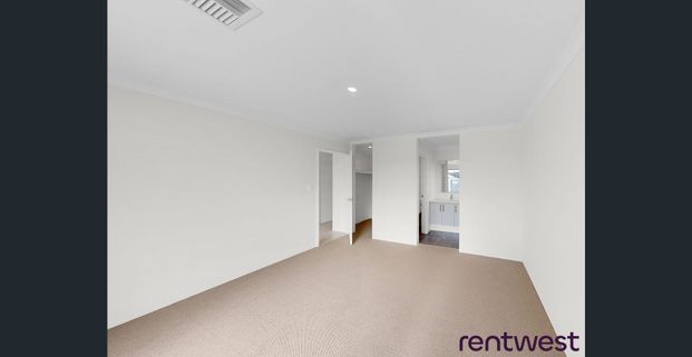 CONVENIENT LOCATION - Photo 1