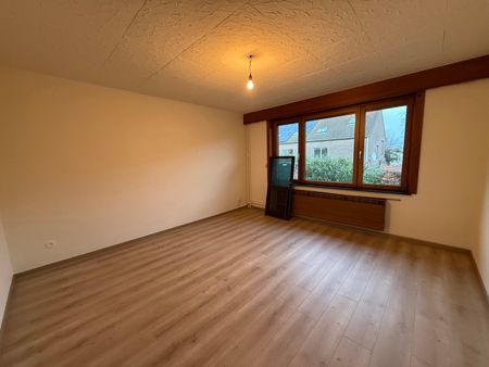 Prachtig gerenoveerde woning, rustig gelegen - Foto 3