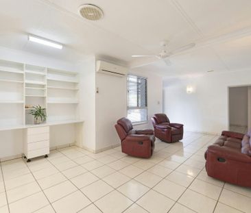 SPACIOUS AND CONVENIENT, READY TO GO! - Photo 1