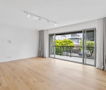 Modern 3-Bedroom Unit with Bridge Views, Two Balconies, and Spaciou... - Photo 1