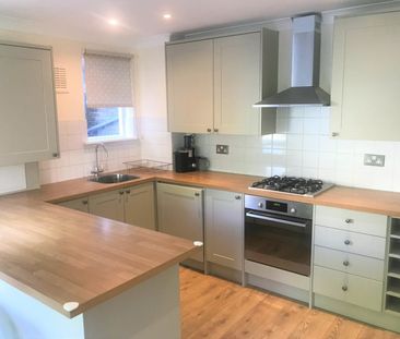 2 Bed Flat, Wandsworth Bridge Road, SW6 - Photo 6