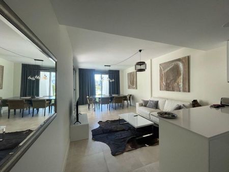 Alquiler de piso en Calle Cortes de la Frontera, 1 - Photo 5