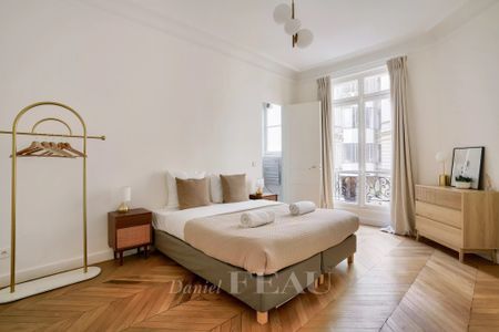 Location appartement, Paris 6ème (75006), 6 pièces, 205.33 m², ref 85463988 - Photo 3