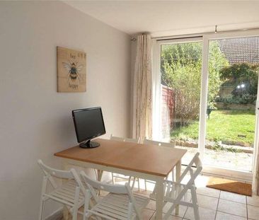 Viking, Bracknell, Berkshire, RG12 - Photo 1