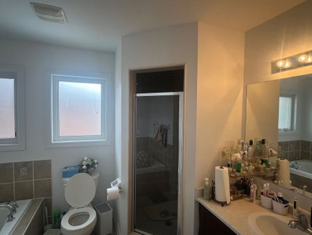 For Lease - 81 Carolina Rose Crescent, Markham, Ontario - Photo 4