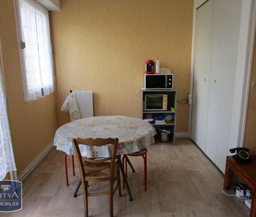 Location Appartement 1 pièce 26m² BLOIS 41000 - Photo 2