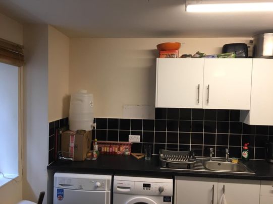 Room in a Shared Flat, Baldwin Lofts, BS1 - Photo 1