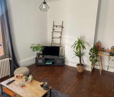 Location Appartement 2 pièces 44m² - Photo 2