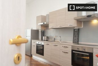 turin, Piedmont 10143