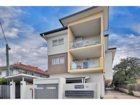 Urban Living in Annerley! - Photo 2