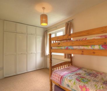 2 BED Apartment To rent - Photo 4