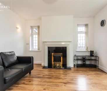 4 bedroom detached bungalow to rent - Photo 5