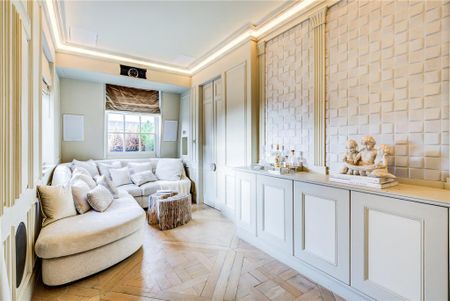 2 bedroom penthouse to rent - Photo 3