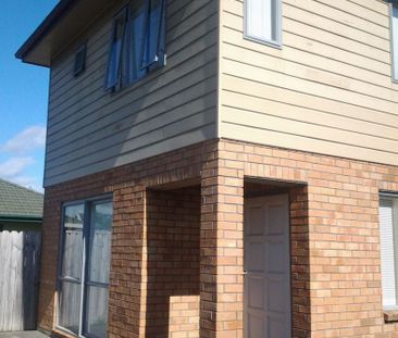 4-BEDROOM IN EAST TAMAKI - Photo 6