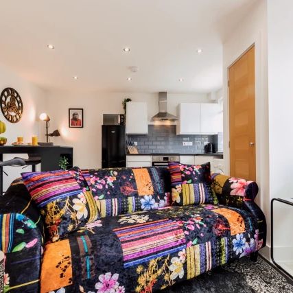 one bedroom - Photo 1