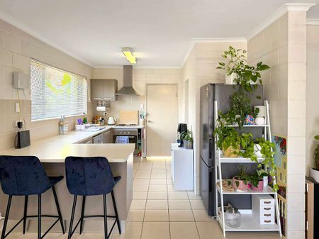 Unbeatable Location in Sought After Edge Hill - Photo 5