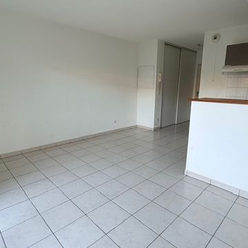 Location Appartement 1 pièce 26m² BIGANOS 33380 - Photo 1