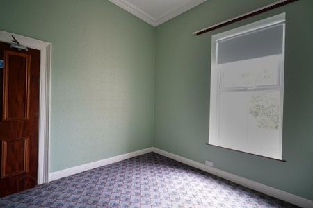 23 Bryansford Road, Newcastle, BT33 0HJ - Photo 2