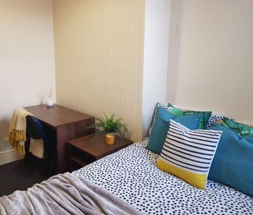 Saxony Road, Liverpool. - Photo 4