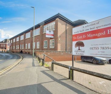1 bed flat to rent in Station Road, Egham, TW20 - Photo 6