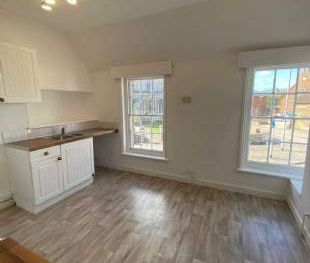 2 bedroom property to rent in St Neots - Photo 6