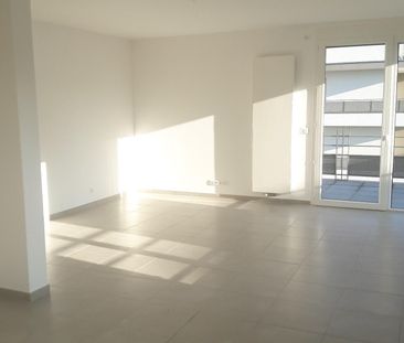 location Appartement T4 DE 109.5m² À SAINT JULIEN EN GENEVOIS - Photo 3